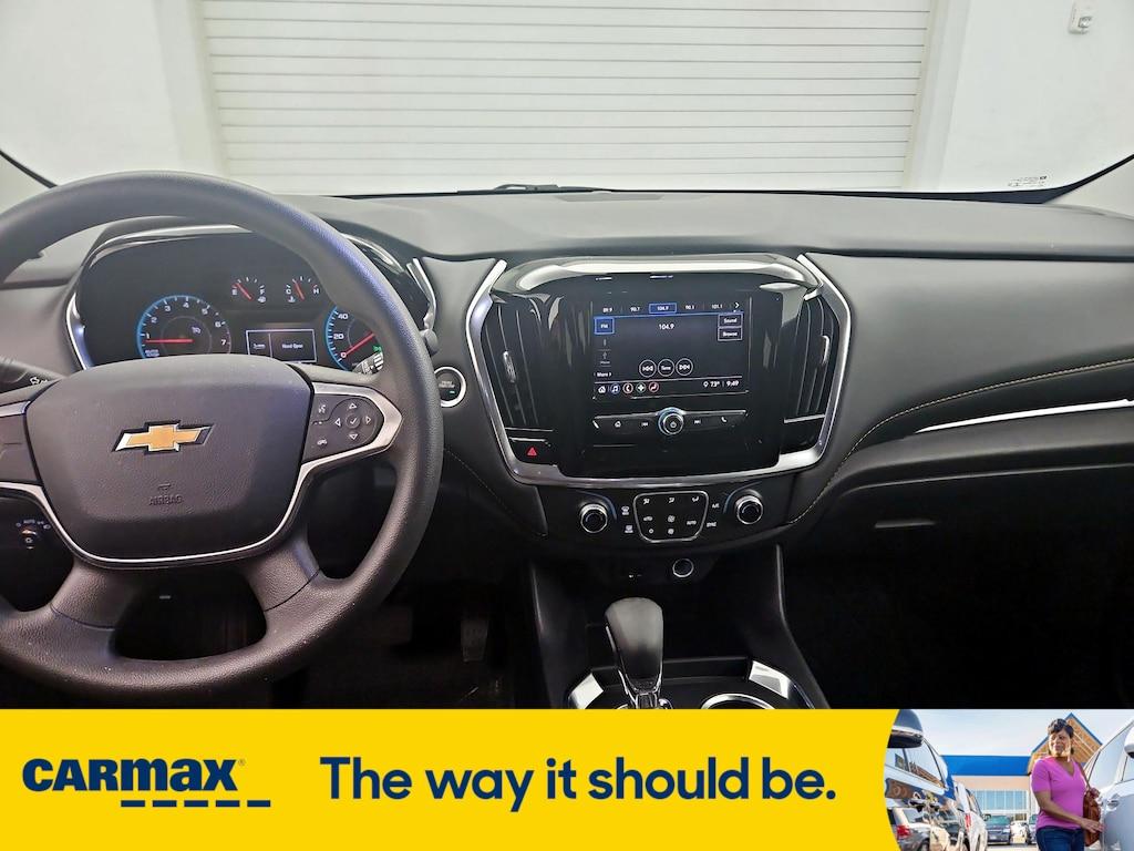used 2021 Chevrolet Traverse car, priced at $24,998