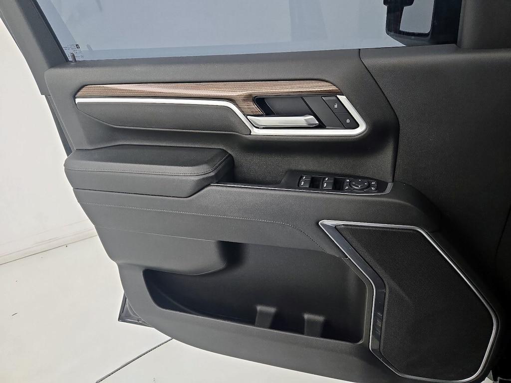 used 2025 Chevrolet Silverado 2500 car, priced at $60,998