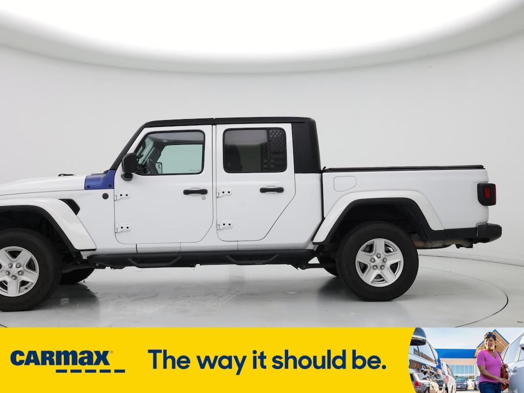 used 2022 Jeep Gladiator car, priced at $30,998