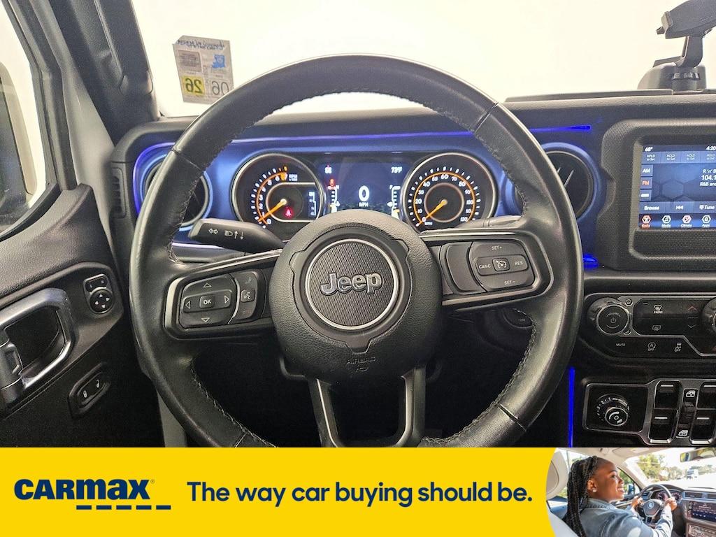 used 2022 Jeep Gladiator car, priced at $30,998