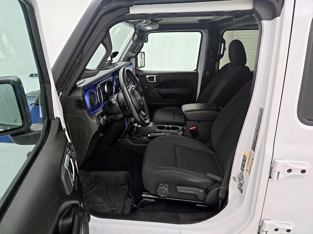 used 2022 Jeep Gladiator car, priced at $30,998