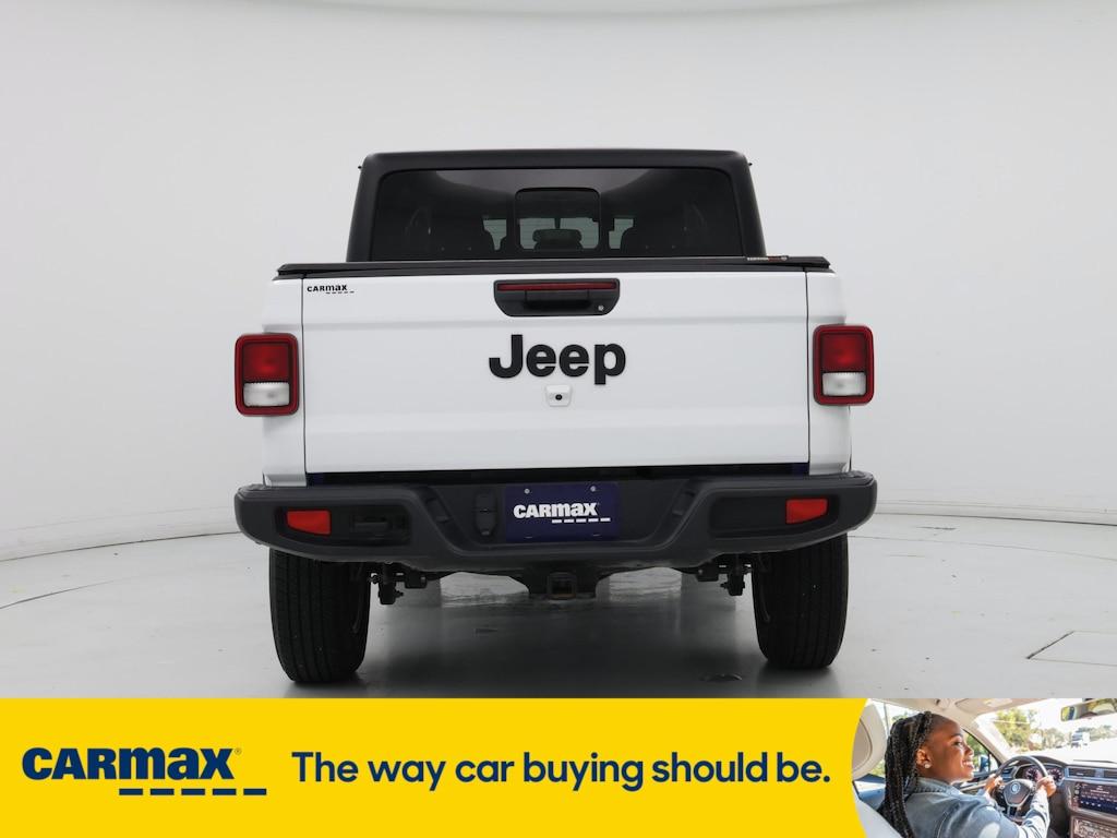used 2022 Jeep Gladiator car, priced at $30,998