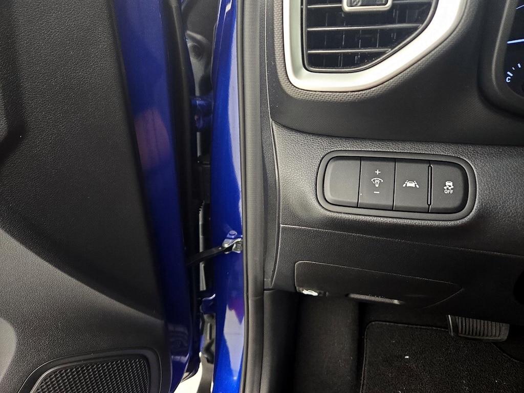 used 2022 Hyundai Venue car, priced at $19,998