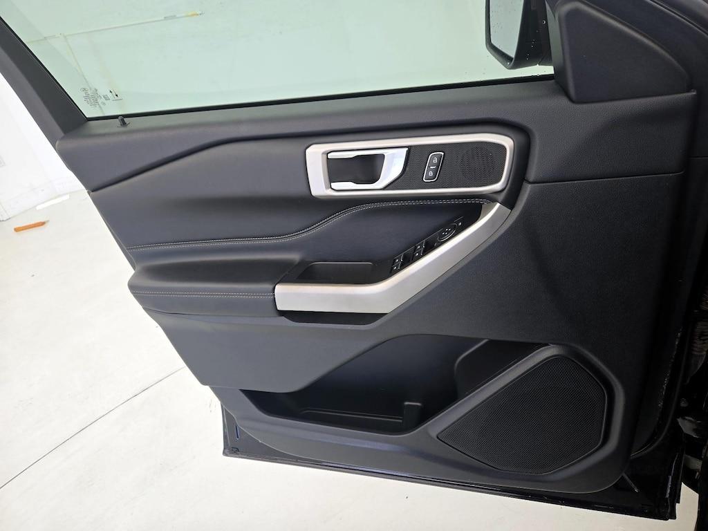 used 2022 Ford Explorer car, priced at $27,998