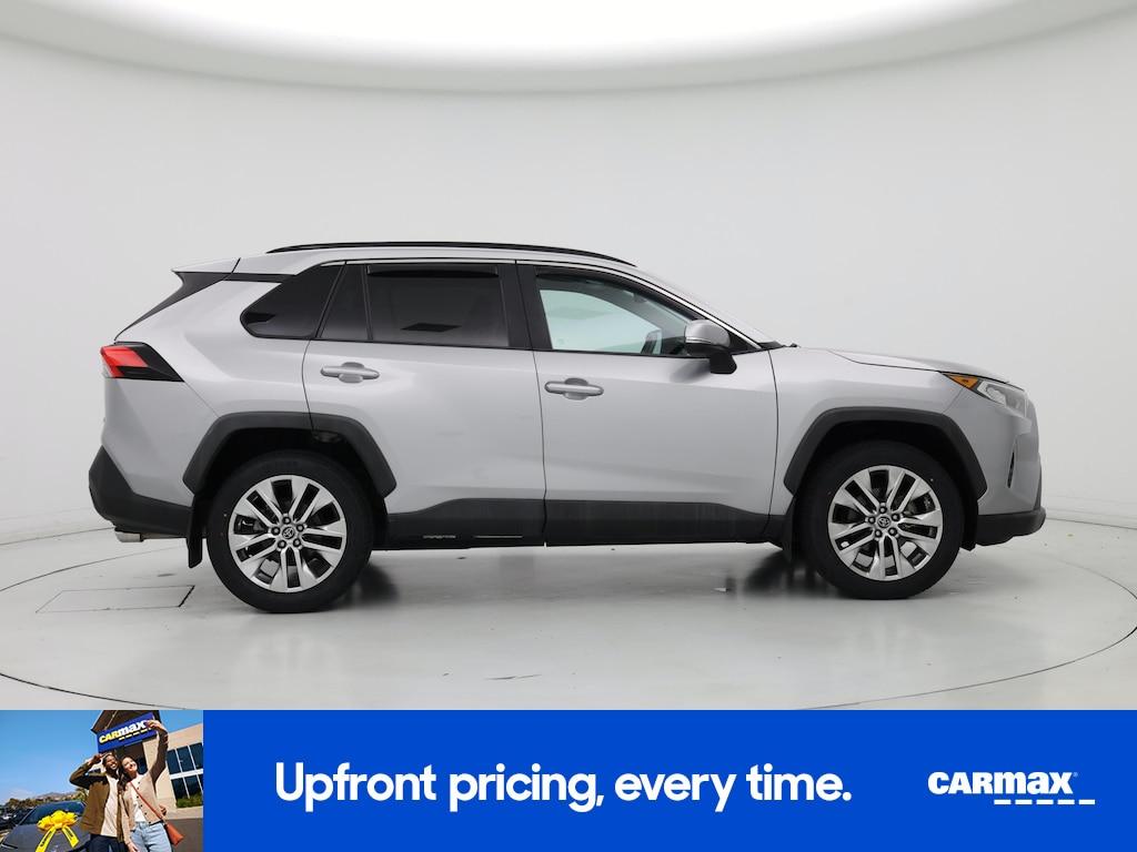 used 2020 Toyota RAV4 car, priced at $27,998