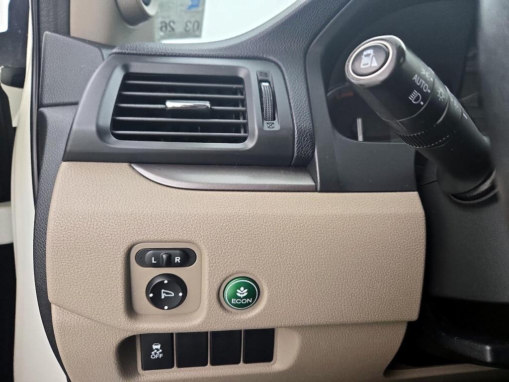 used 2016 Honda Pilot car, priced at $16,998