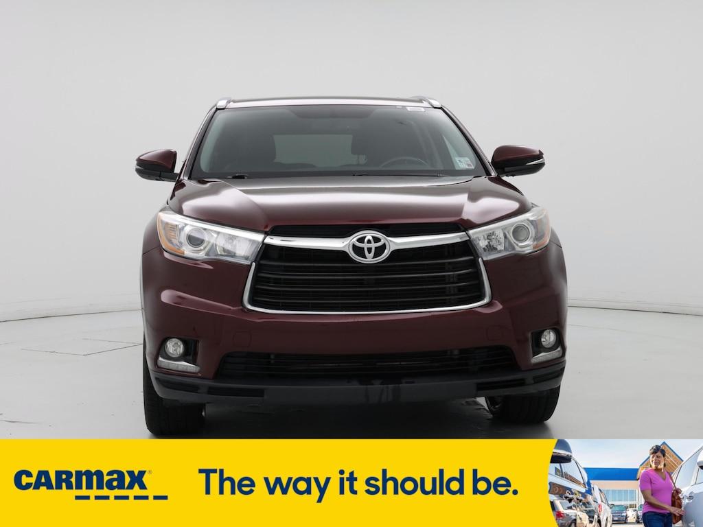 used 2016 Toyota Highlander car, priced at $20,998
