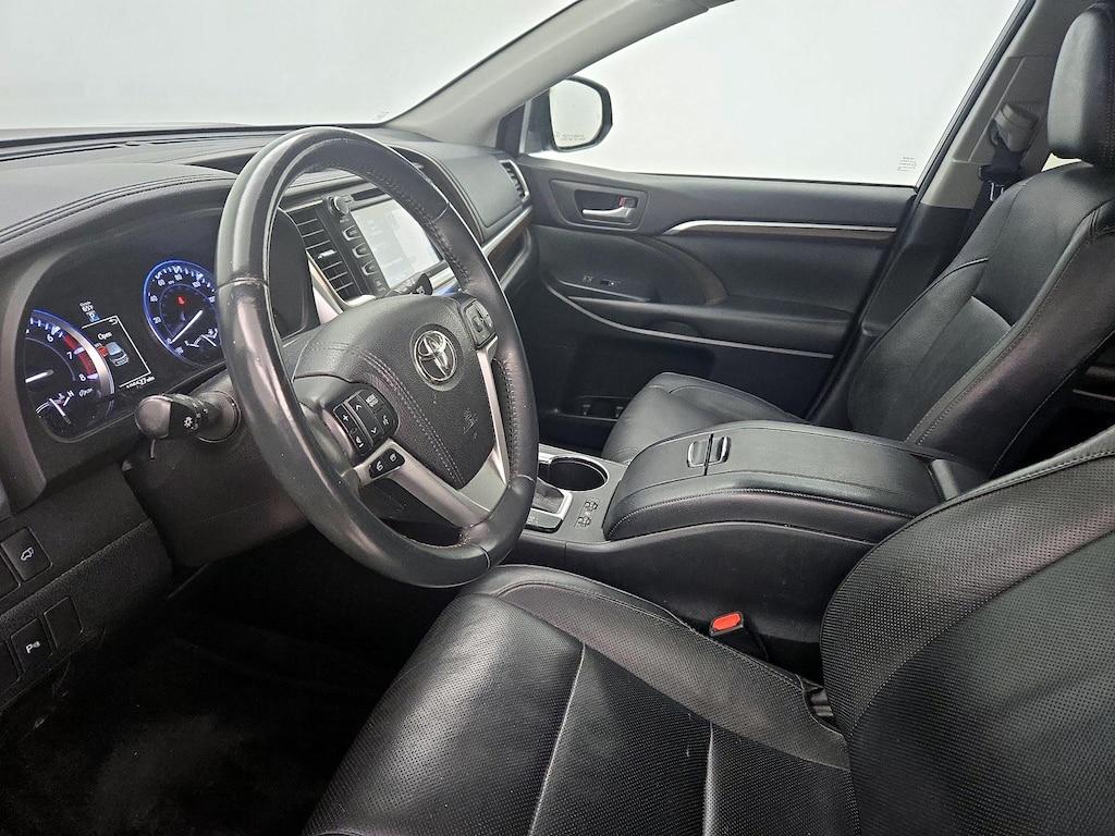 used 2016 Toyota Highlander car, priced at $20,998