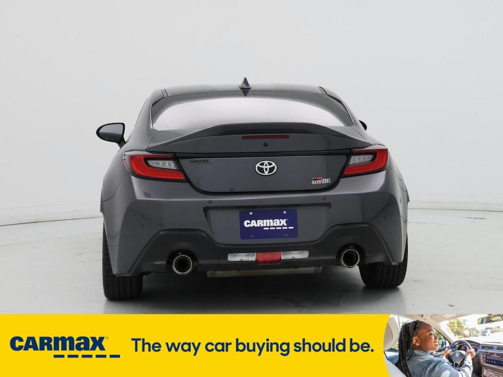used 2022 Toyota GR86 car, priced at $31,998