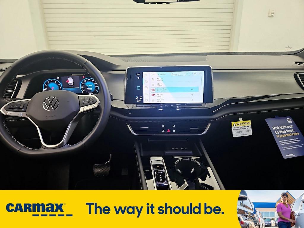 used 2024 Volkswagen Atlas Cross Sport car, priced at $36,998