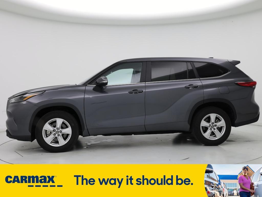used 2023 Toyota Highlander car, priced at $33,998
