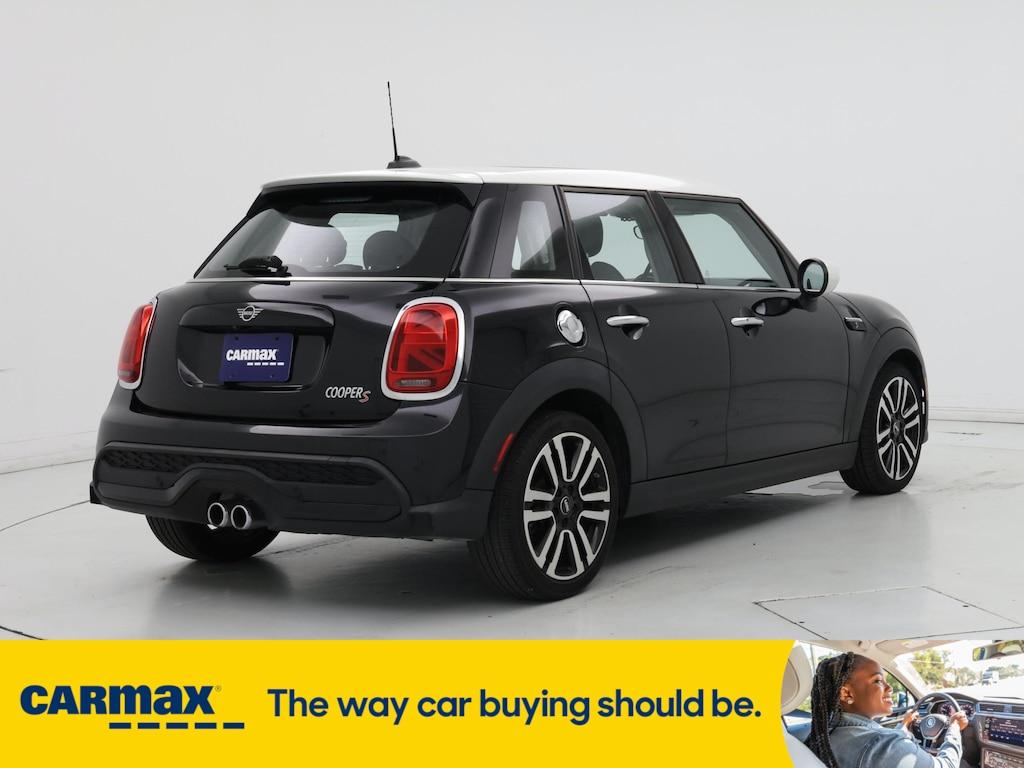 used 2023 MINI Hardtop car, priced at $25,998