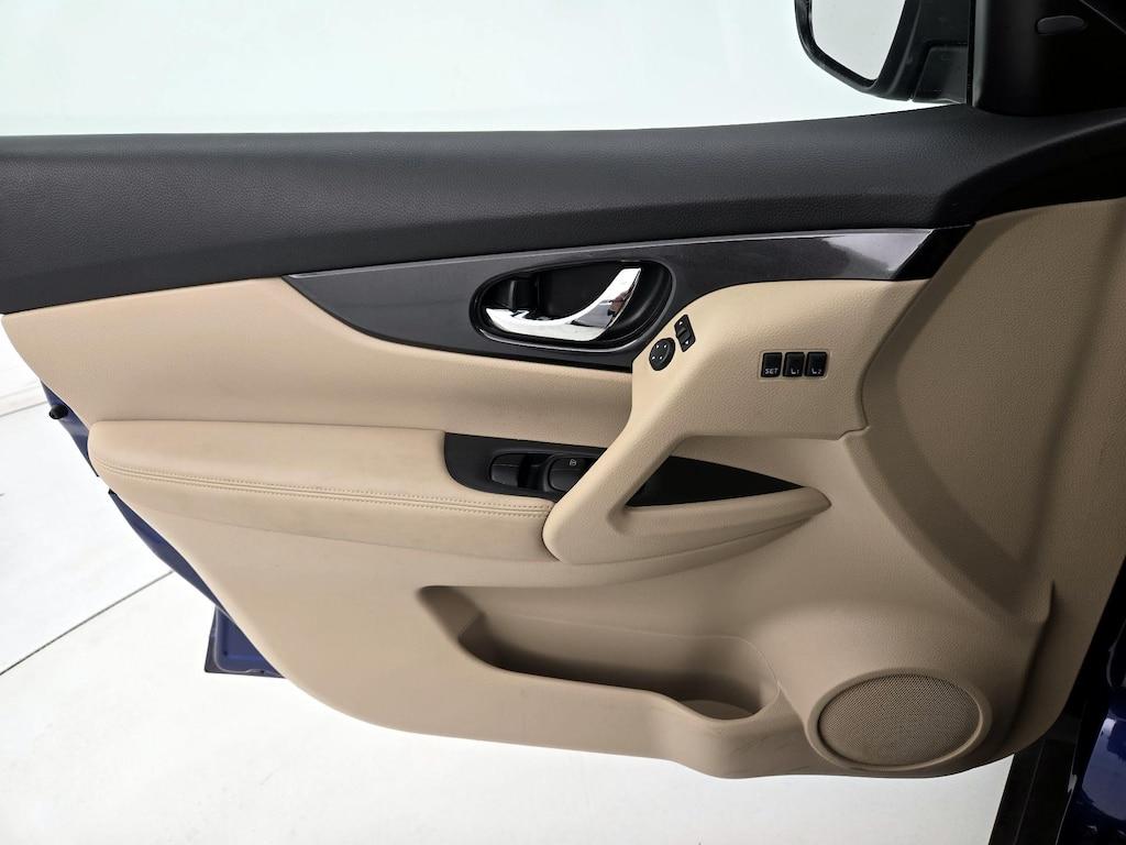 used 2018 Nissan Rogue car, priced at $18,998