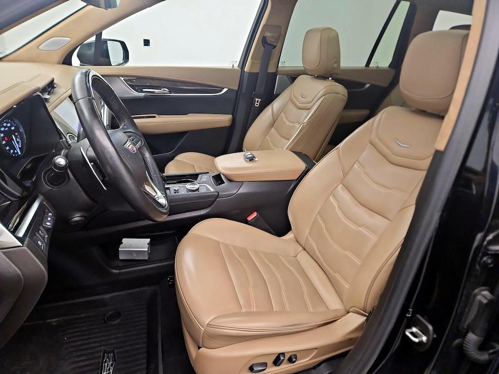 used 2022 Cadillac XT6 car, priced at $37,998