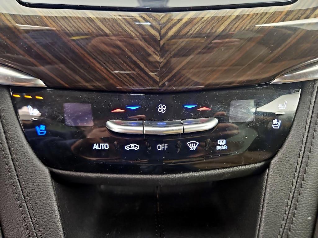 used 2022 Cadillac XT6 car, priced at $37,998