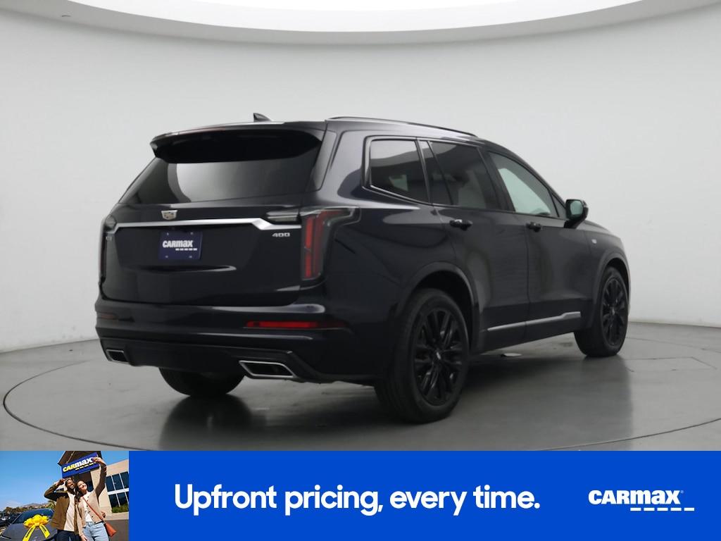 used 2022 Cadillac XT6 car, priced at $37,998