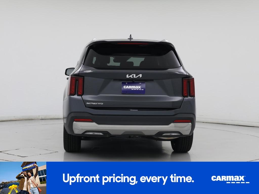 used 2024 Kia Sorento car, priced at $29,998