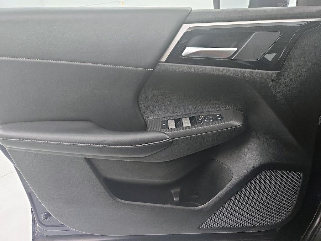 used 2024 Mitsubishi Outlander car, priced at $26,998
