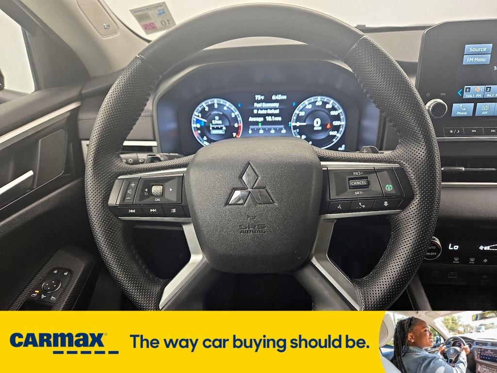 used 2024 Mitsubishi Outlander car, priced at $26,998