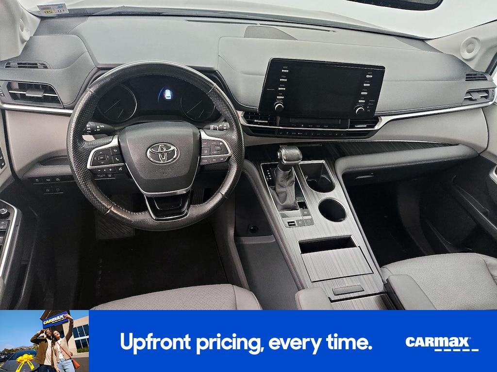 used 2022 Toyota Sienna car, priced at $40,998