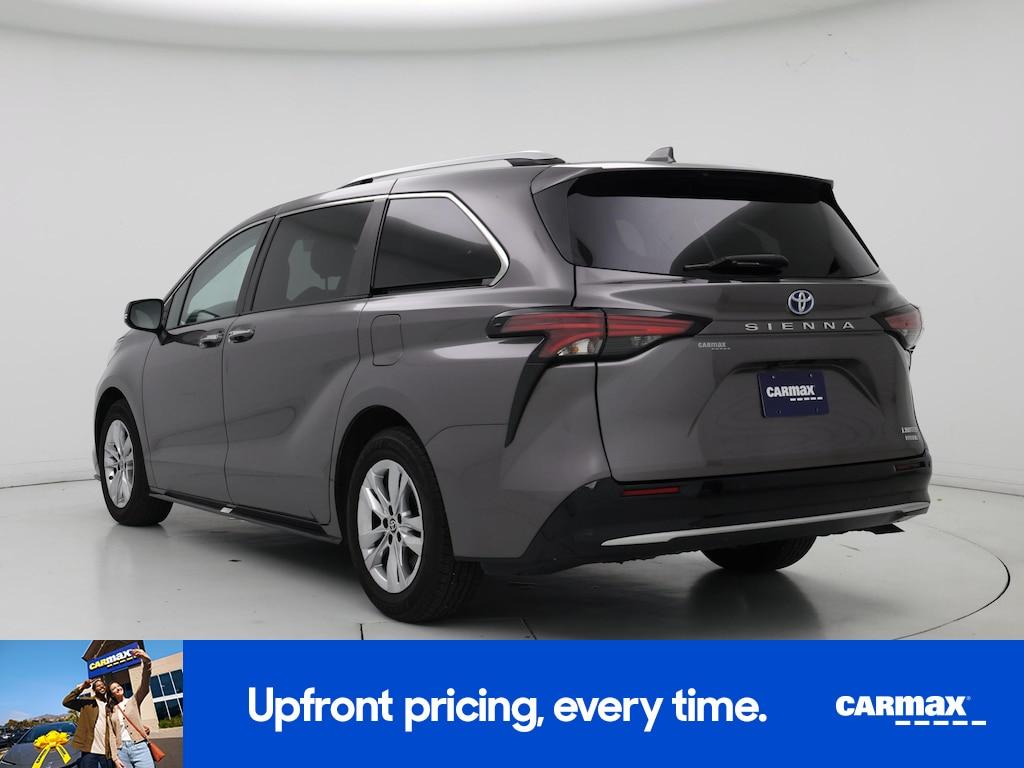 used 2022 Toyota Sienna car, priced at $40,998