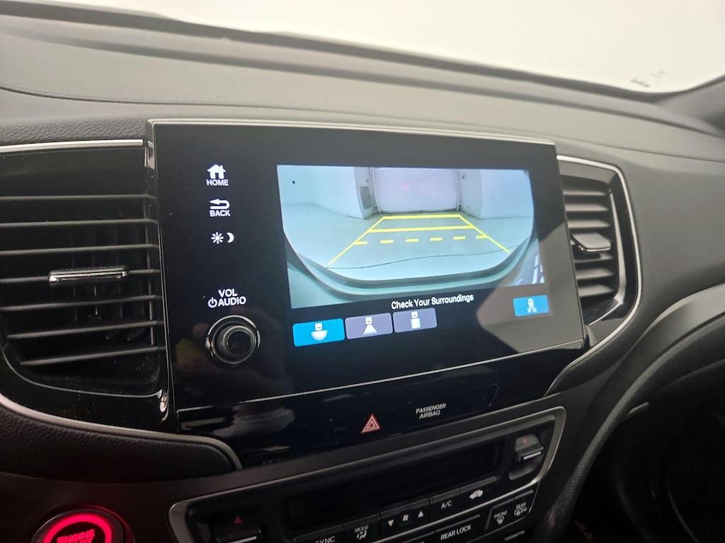 used 2022 Honda Pilot car, priced at $29,998