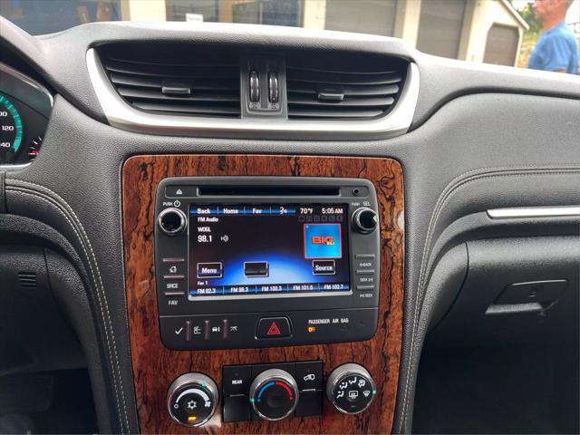 used 2014 Chevrolet Traverse car, priced at $8,795