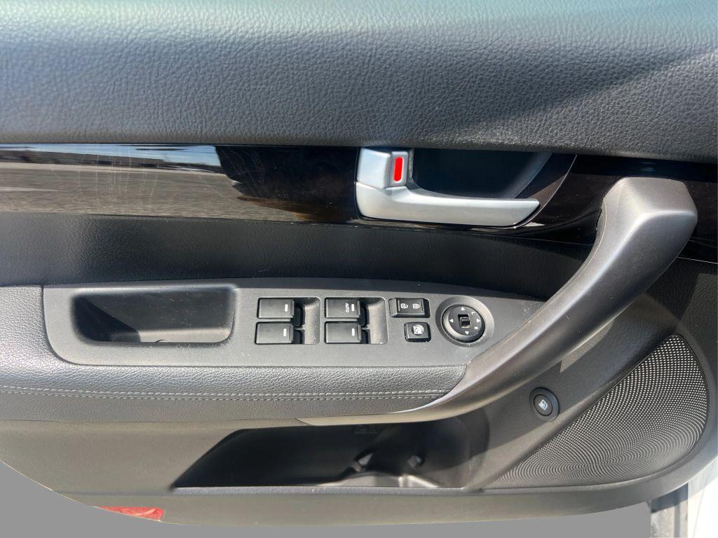 used 2015 Kia Sorento car, priced at $10,995
