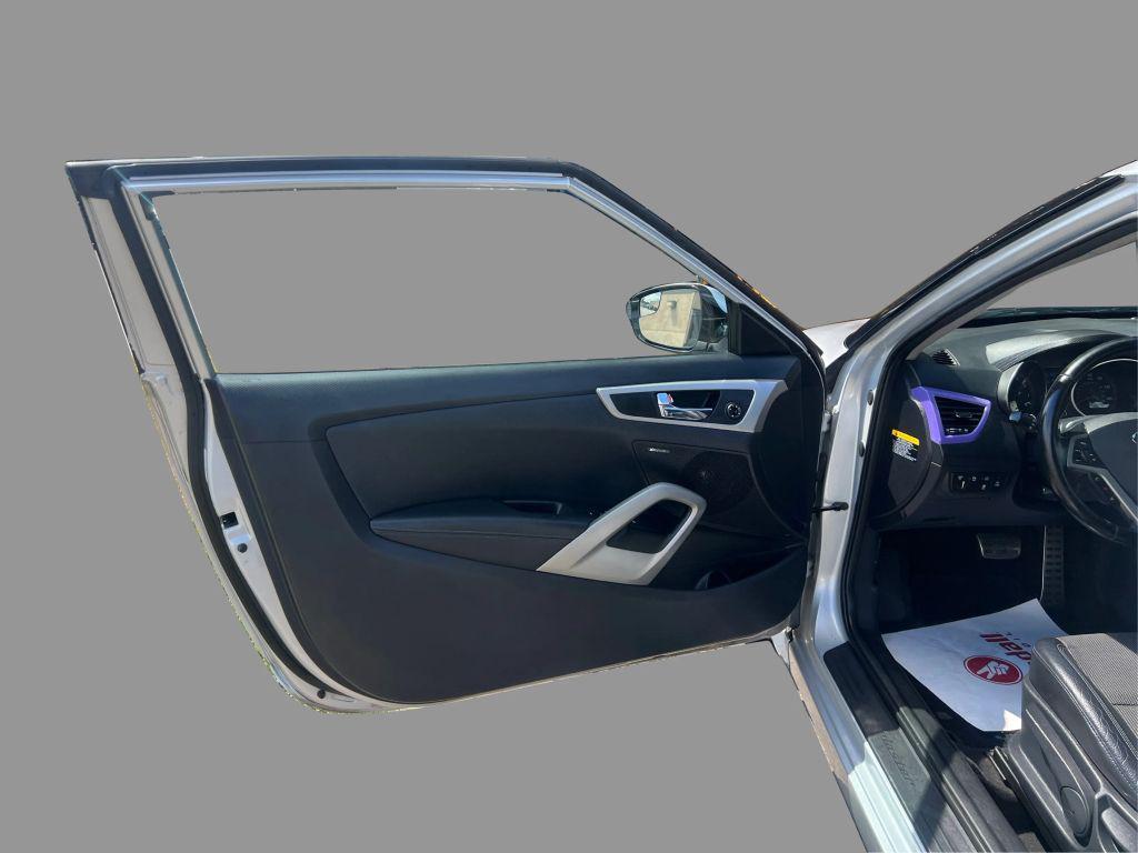 used 2015 Hyundai Veloster car, priced at $6,495