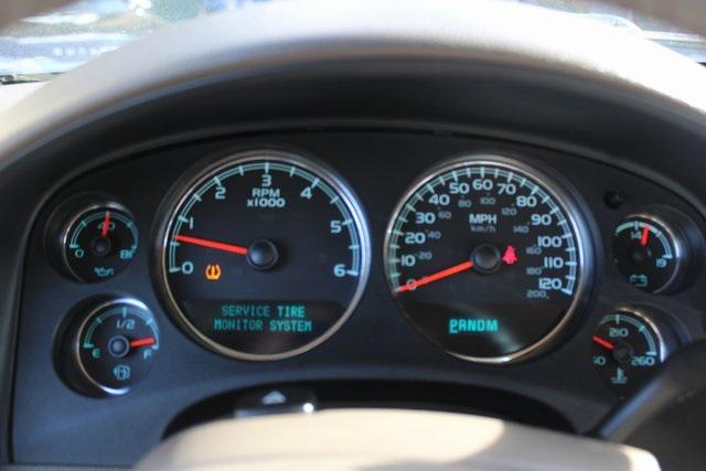 used 2011 Chevrolet Suburban car, priced at $10,500