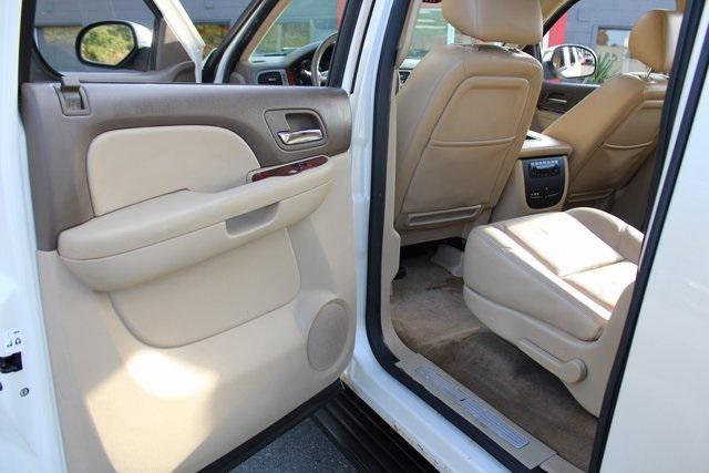 used 2011 Chevrolet Suburban car, priced at $10,500
