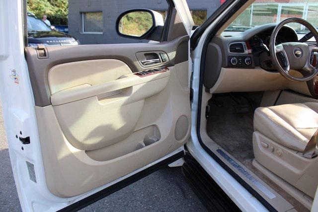 used 2011 Chevrolet Suburban car, priced at $10,500