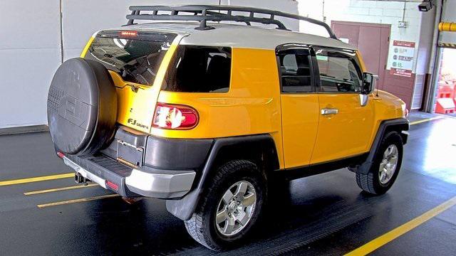 used 2007 Toyota FJ Cruiser car, priced at $15,371