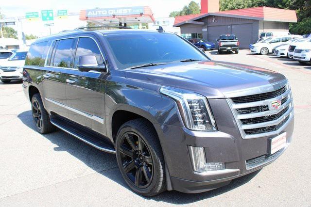 used 2015 Cadillac Escalade ESV car, priced at $26,900