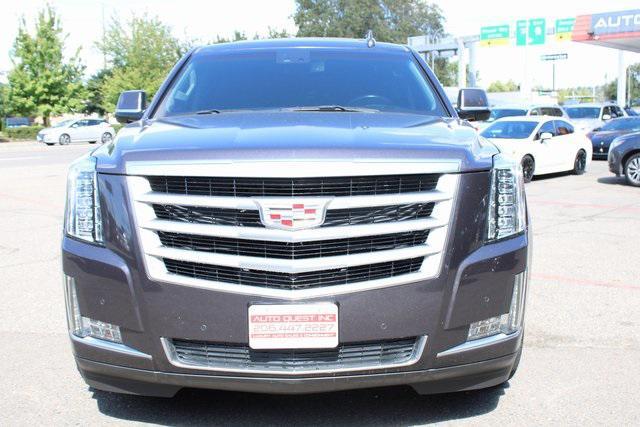 used 2015 Cadillac Escalade ESV car, priced at $26,900