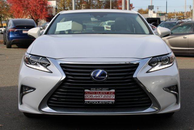 used 2017 Lexus ES 300h car, priced at $25,900