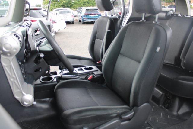 used 2010 Toyota FJ Cruiser car, priced at $16,900