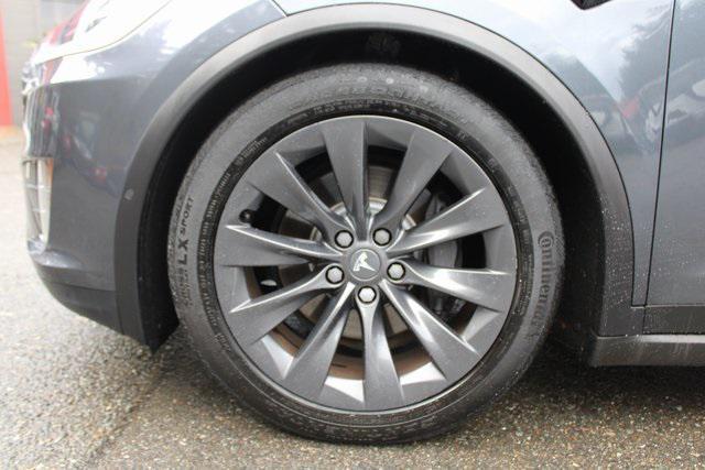 used 2018 Tesla Model X car, priced at $27,500