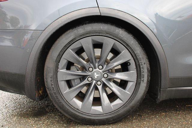 used 2018 Tesla Model X car, priced at $27,500