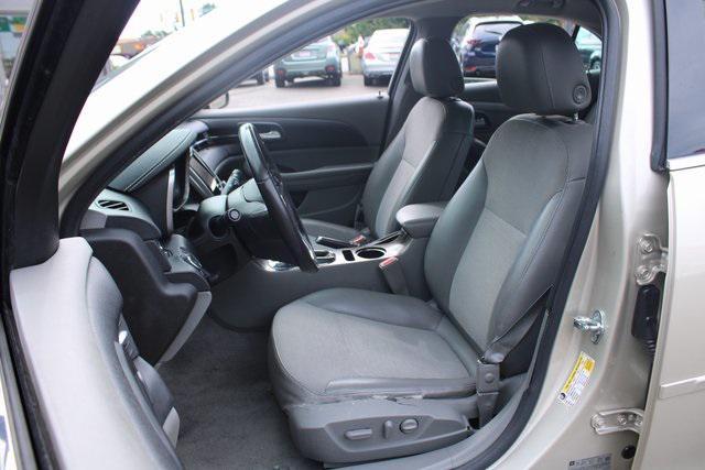 used 2015 Chevrolet Malibu car, priced at $5,500