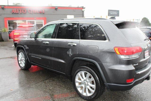 used 2017 Jeep Grand Cherokee car, priced at $15,900