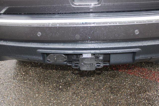 used 2017 Jeep Grand Cherokee car, priced at $15,900