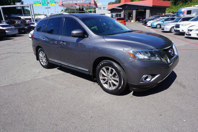 used 2015 Nissan Pathfinder car, priced at $12,500