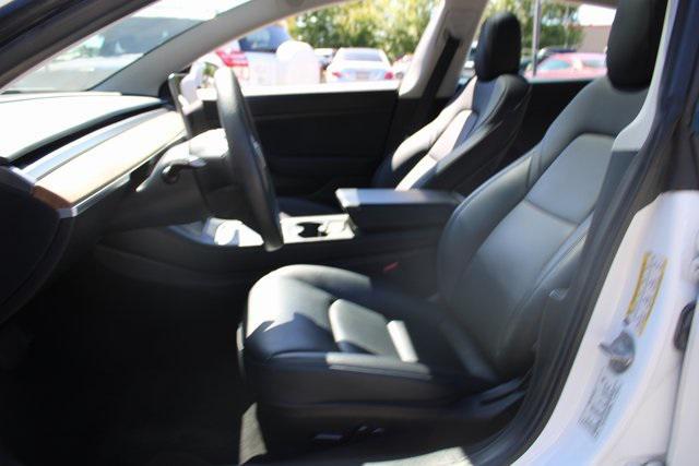used 2021 Tesla Model 3 car, priced at $17,800