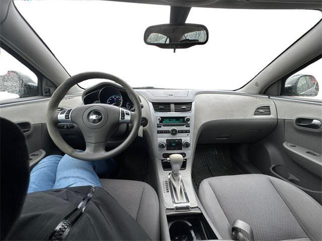 used 2009 Chevrolet Malibu Hybrid car, priced at $4,999