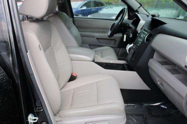 used 2011 Honda Pilot car, priced at $10,900