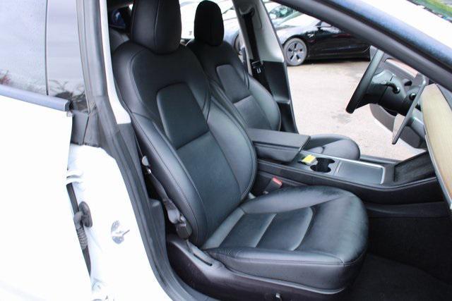 used 2022 Tesla Model 3 car