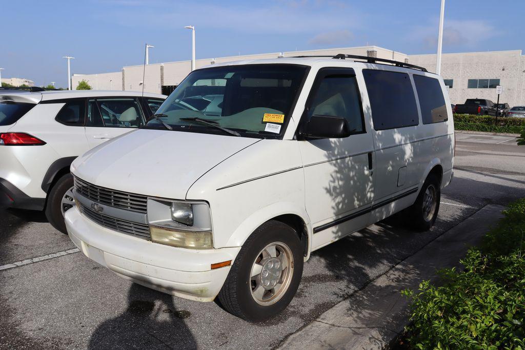used 2005 Chevrolet Astro car, priced at $2,998