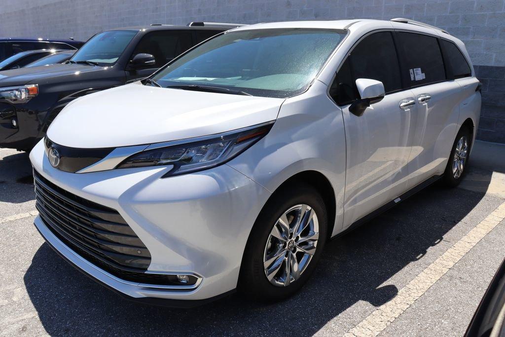 used 2024 Toyota Sienna car, priced at $45,877