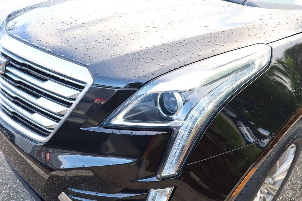 used 2019 Cadillac XT5 car, priced at $23,977